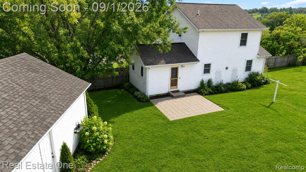 206 Broadway Property Photo 11