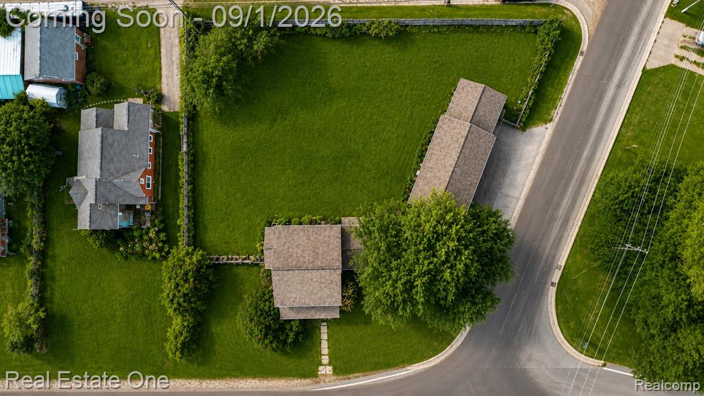 206 Broadway Property Photo 21