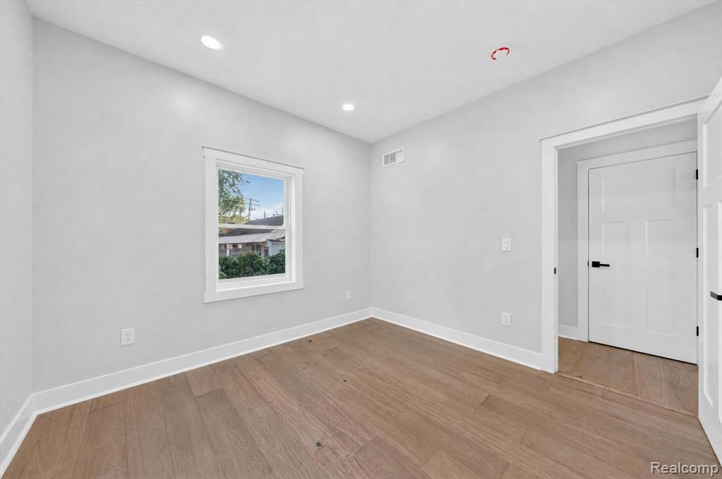 1820 Robina Avenue Property Photo 33