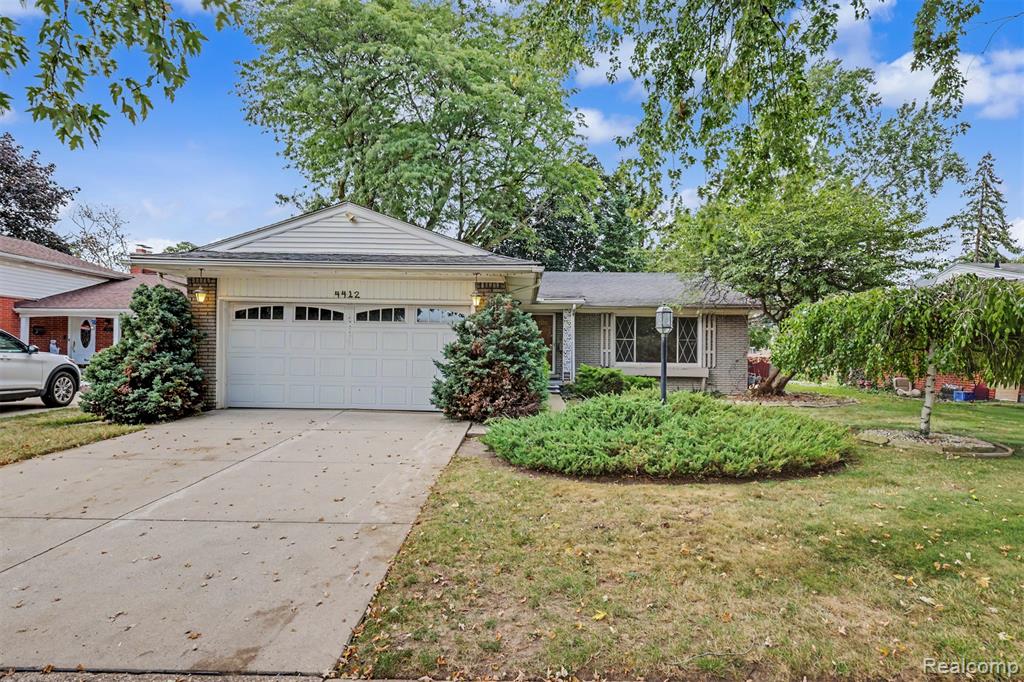 4412 Parkside Boulevard Property Photo 1