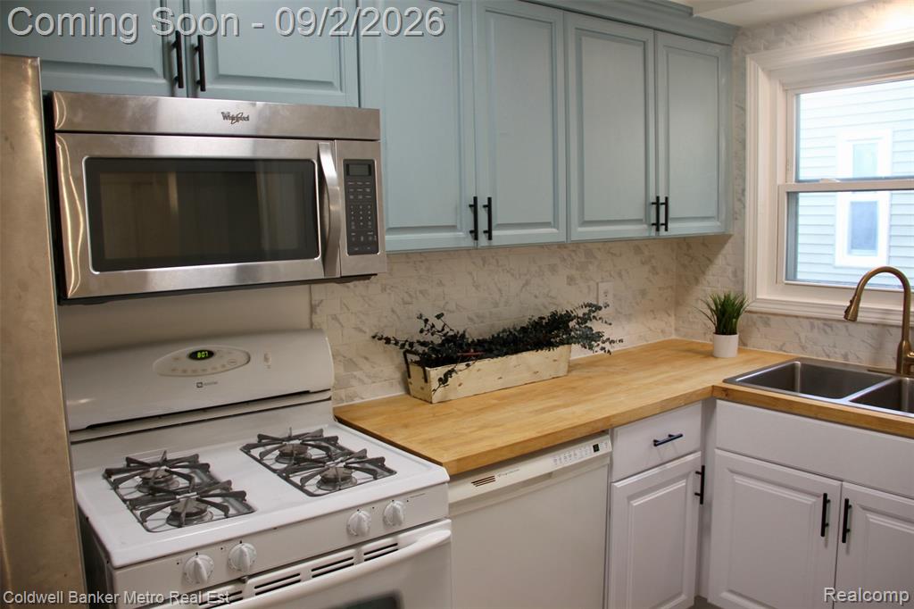 208 W Fairmount Avenue Property Photo 8