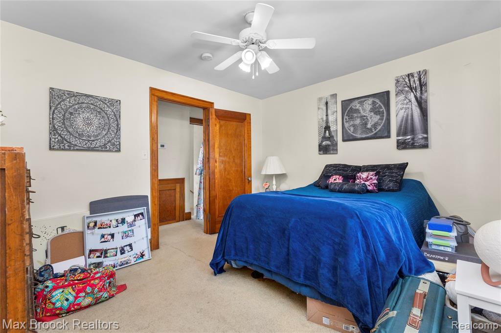 2222 Montroyal Avenue Property Photo 28