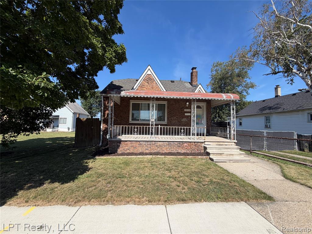 4416 5th Street Property Photo 1