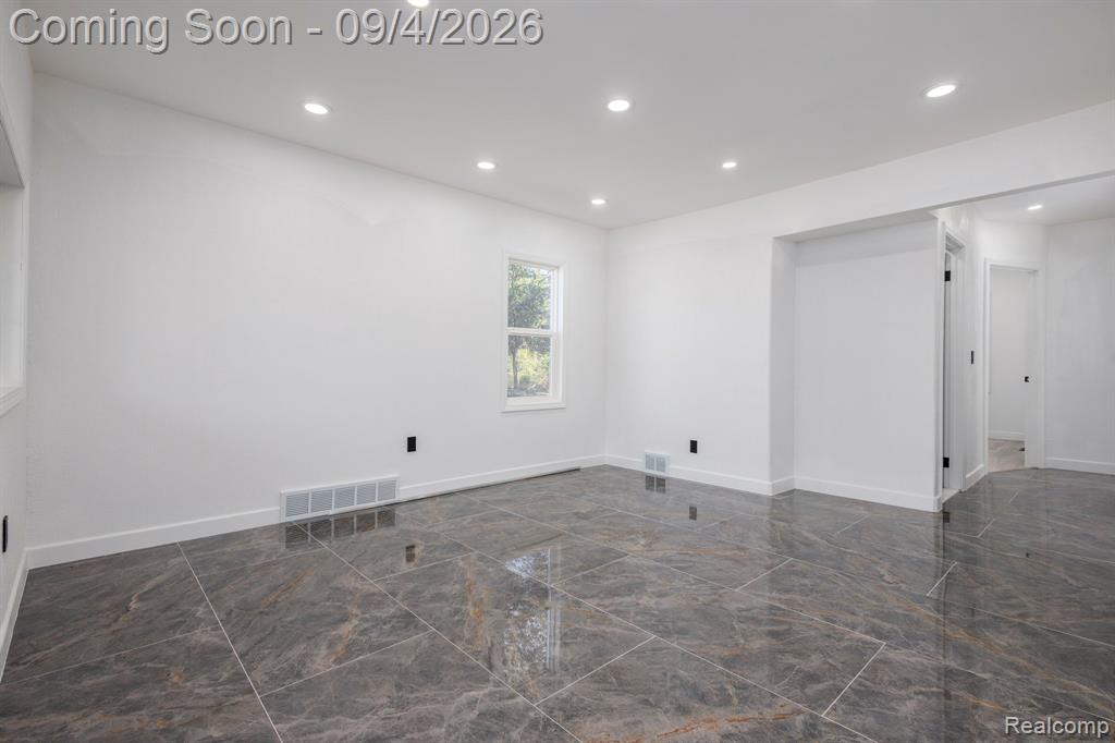 8076 Stahelin Avenue Property Photo 3