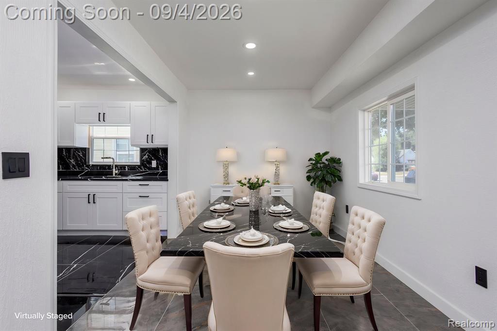 8076 Stahelin Avenue Property Photo 10
