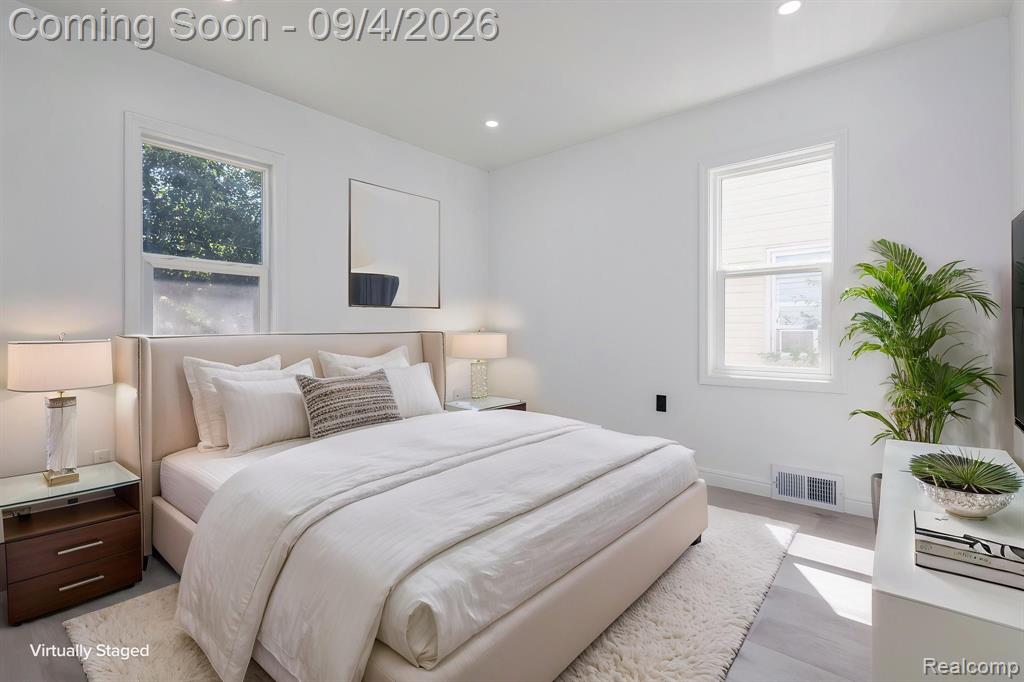 8076 Stahelin Avenue Property Photo 21