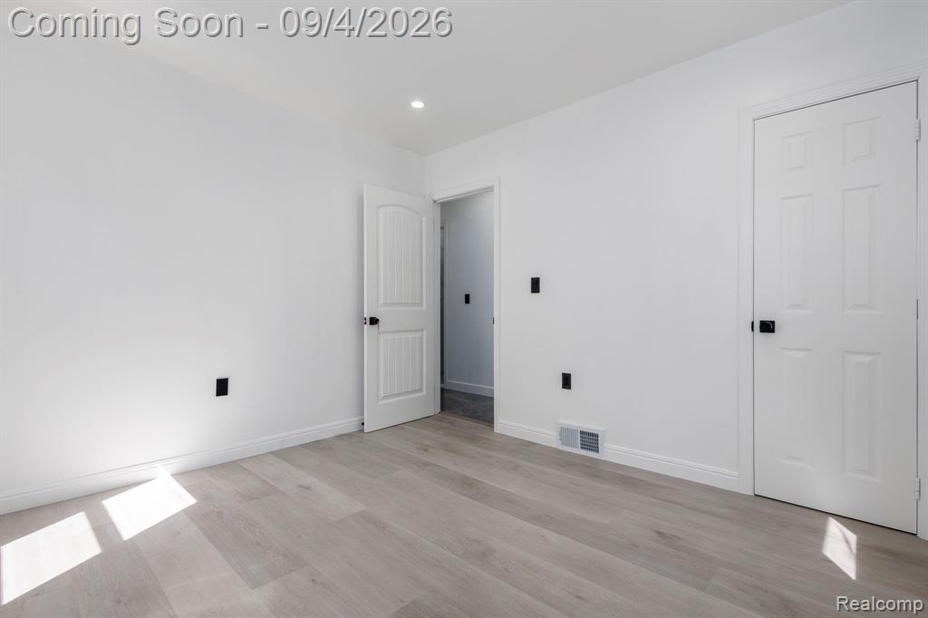 8076 Stahelin Avenue Property Photo 22