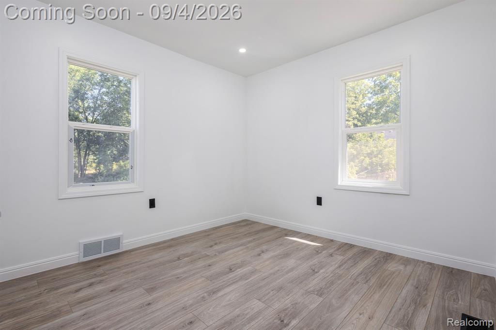 8076 Stahelin Avenue Property Photo 23