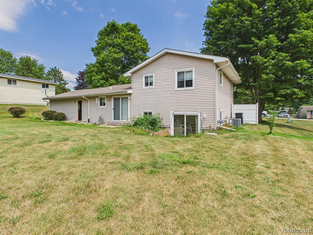 4411 Huckleberry Circle Property Photo 29