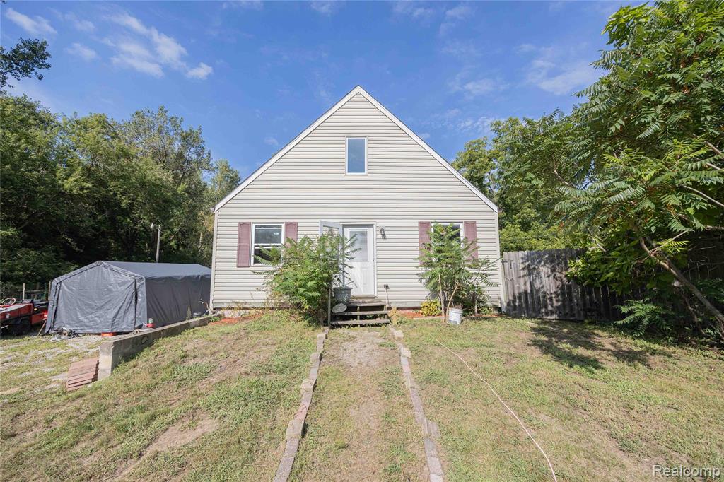 24224 Sumpter Road Property Photo 1