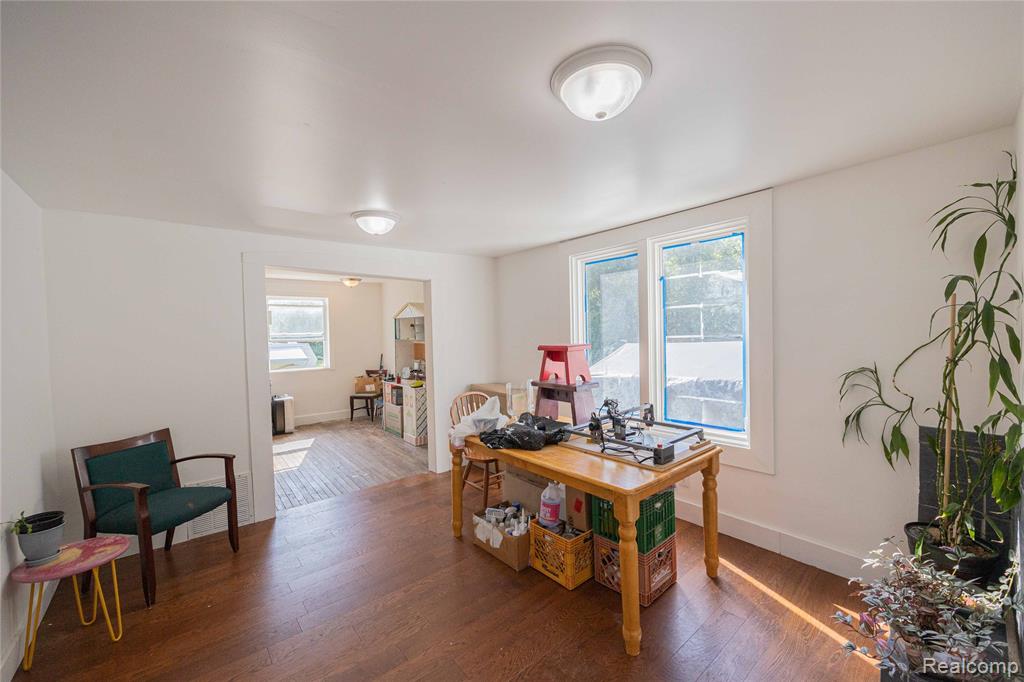 24224 Sumpter Road Property Photo 11