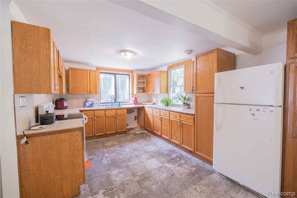 24224 Sumpter Road Property Photo 16