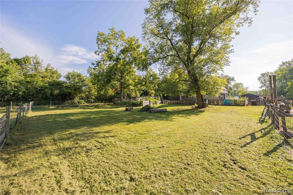 24224 Sumpter Road Property Photo 40