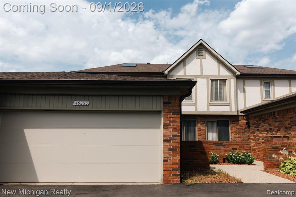 49355 Marquette Court Property Photo 1