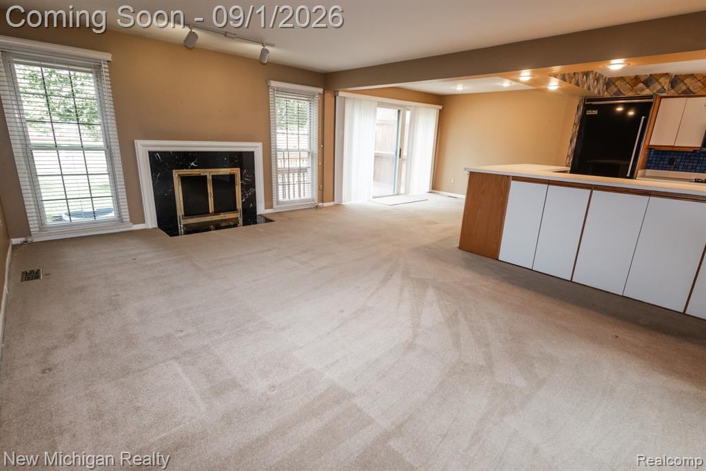 49355 Marquette Court Property Photo 7