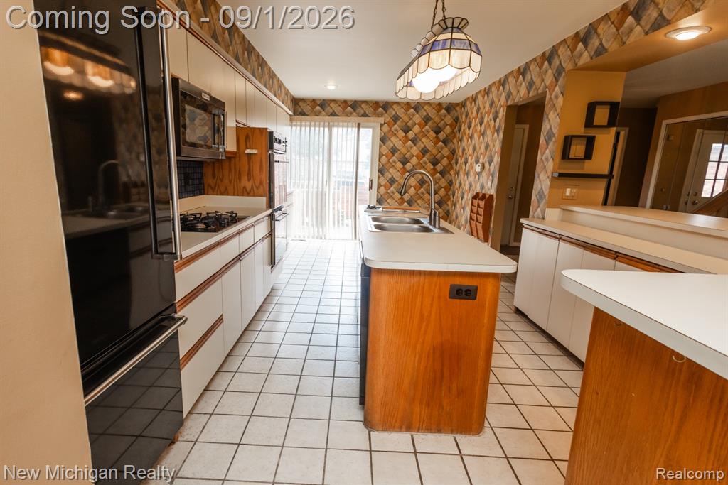 49355 Marquette Court Property Photo 10