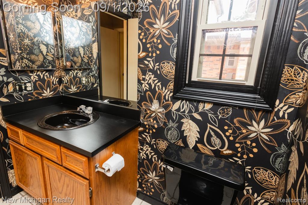 49355 Marquette Court Property Photo 18
