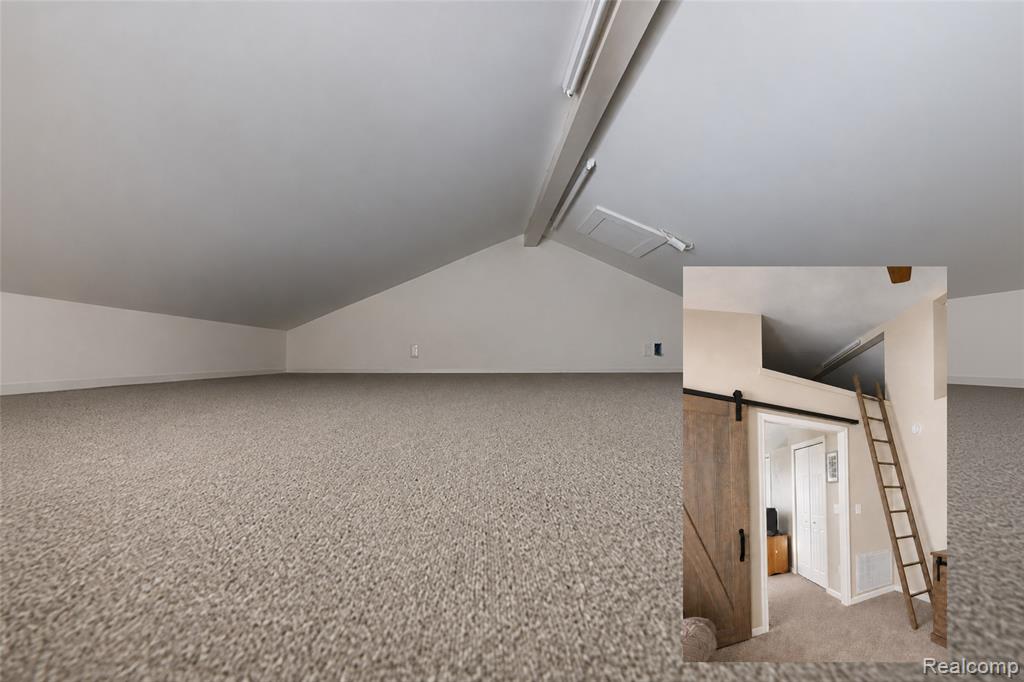7122 Ben Franklin Drive Property Photo 21