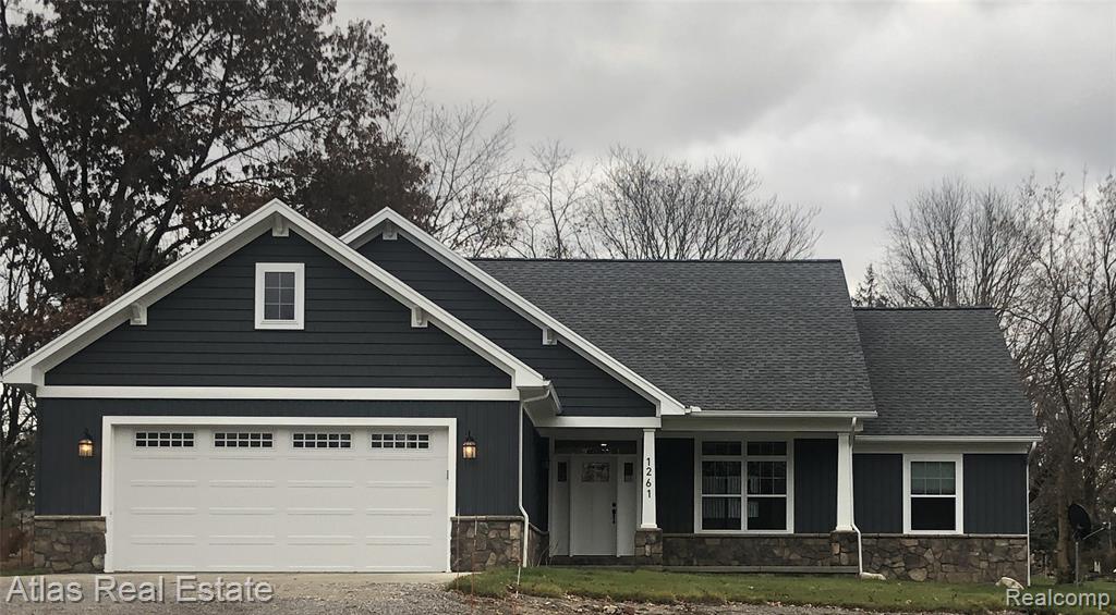 12500 Hill Road Property Photo 1
