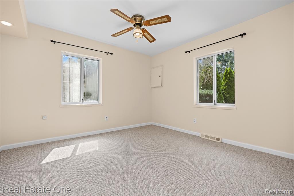 4470 Bethune Court Property Photo 17