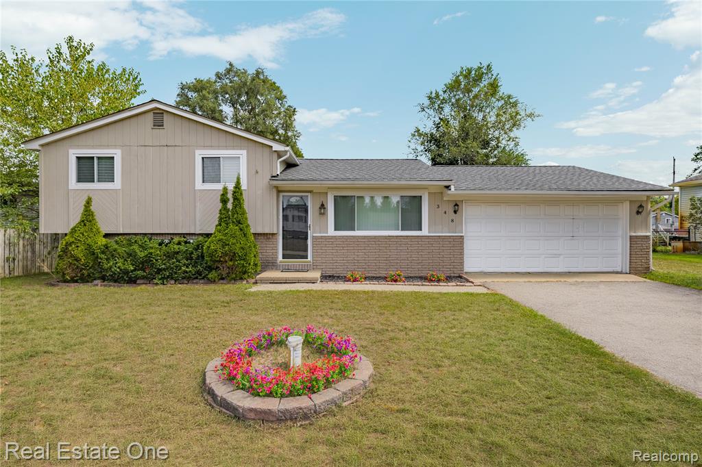 348 Decca Drive Property Photo 1