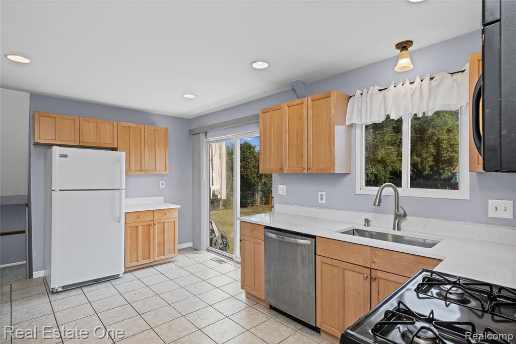 348 Decca Drive Property Photo 17