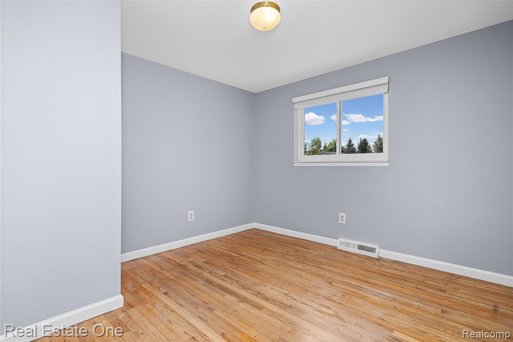 348 Decca Drive Property Photo 23