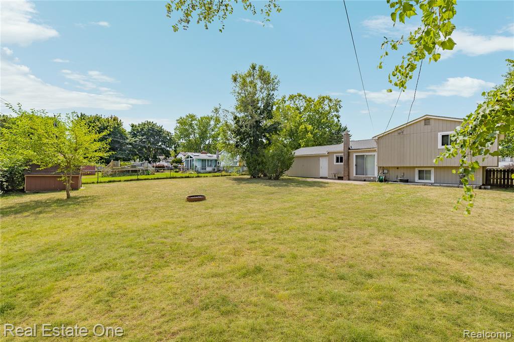 348 Decca Drive Property Photo 48