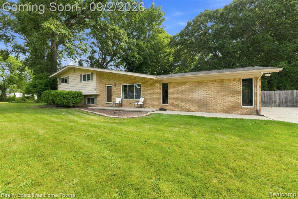 46500 Cypress Street Property Photo 1