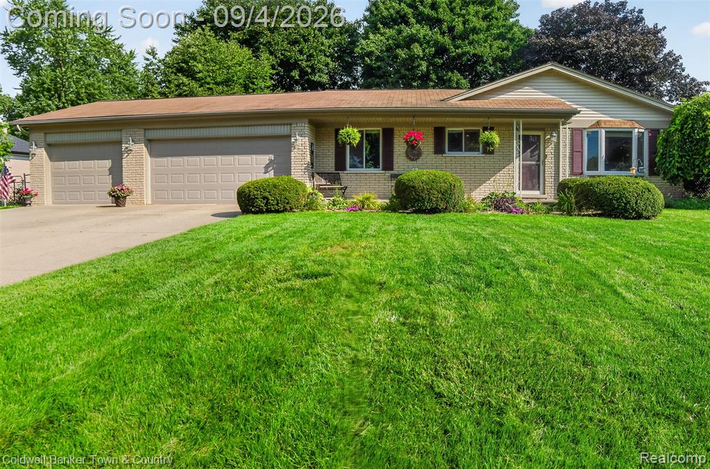 6282 Peach Drive Property Photo 1
