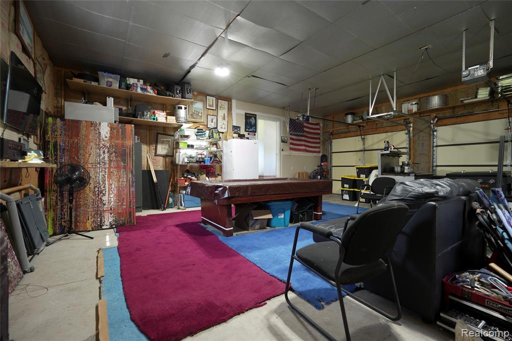 2392 Davis Road Property Photo 18