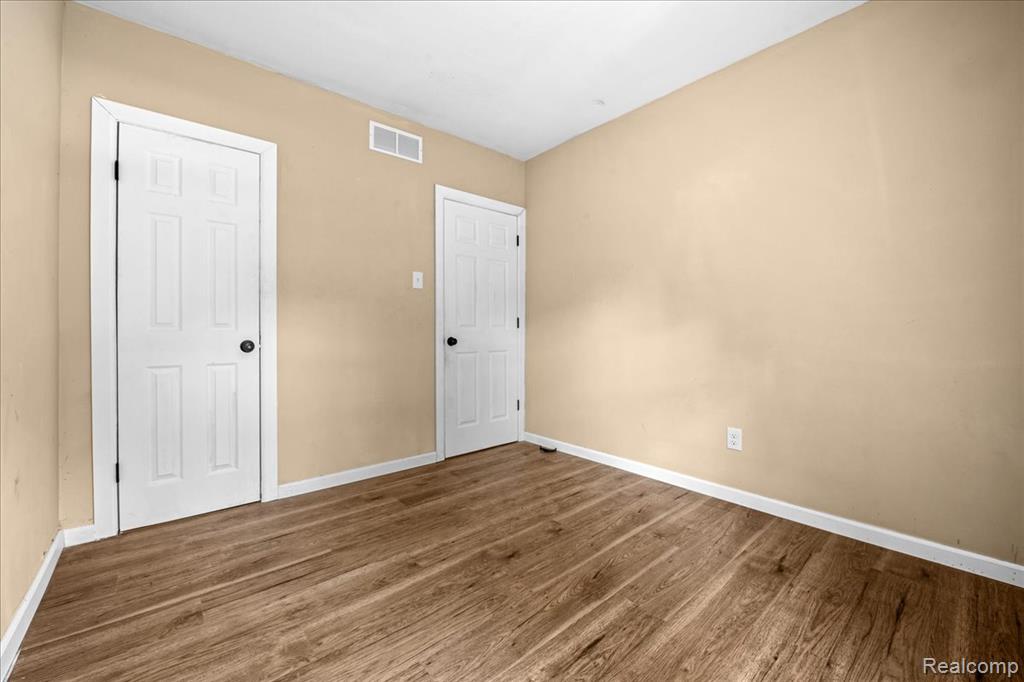 11154 Whithorn Street Property Photo 6