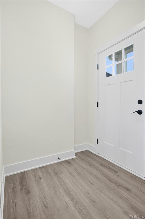 2242 Gilder Drive Property Photo 2