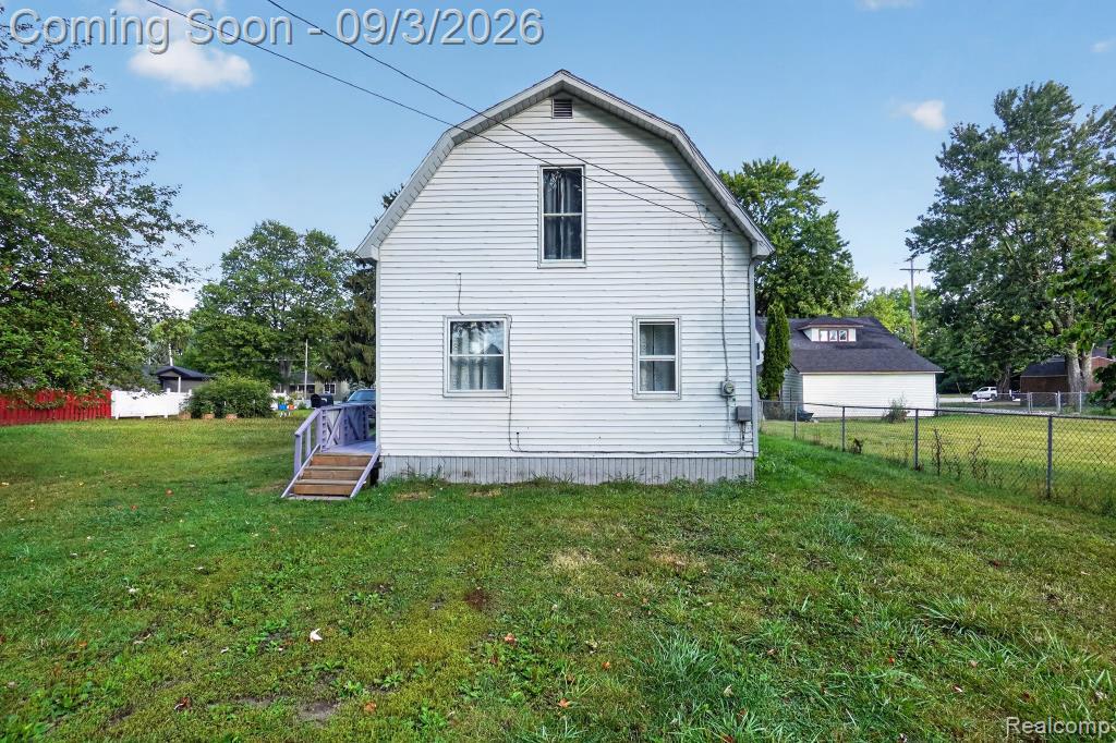 317 E Belle Avenue Property Photo 2