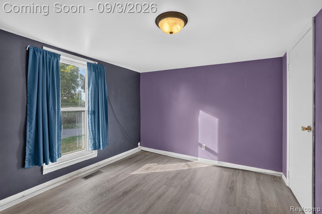 317 E Belle Avenue Property Photo 11