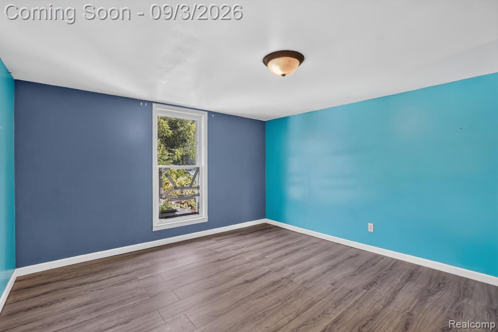 317 E Belle Avenue Property Photo 13