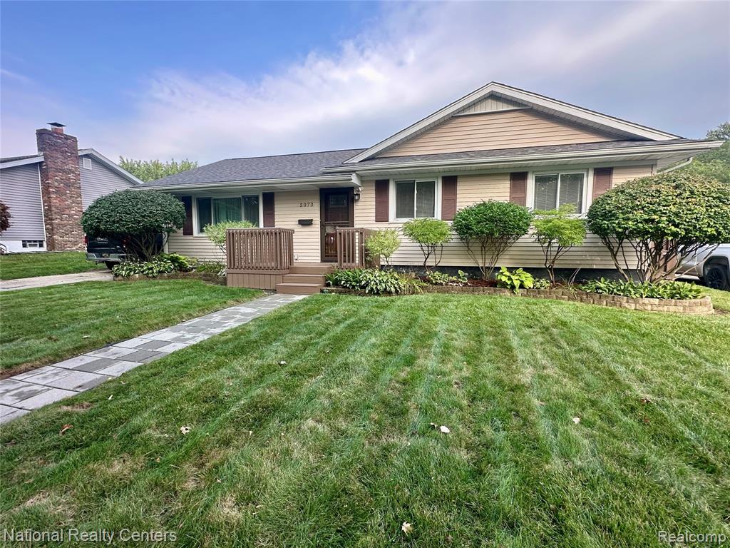 5073 Winston Drive Property Photo 1