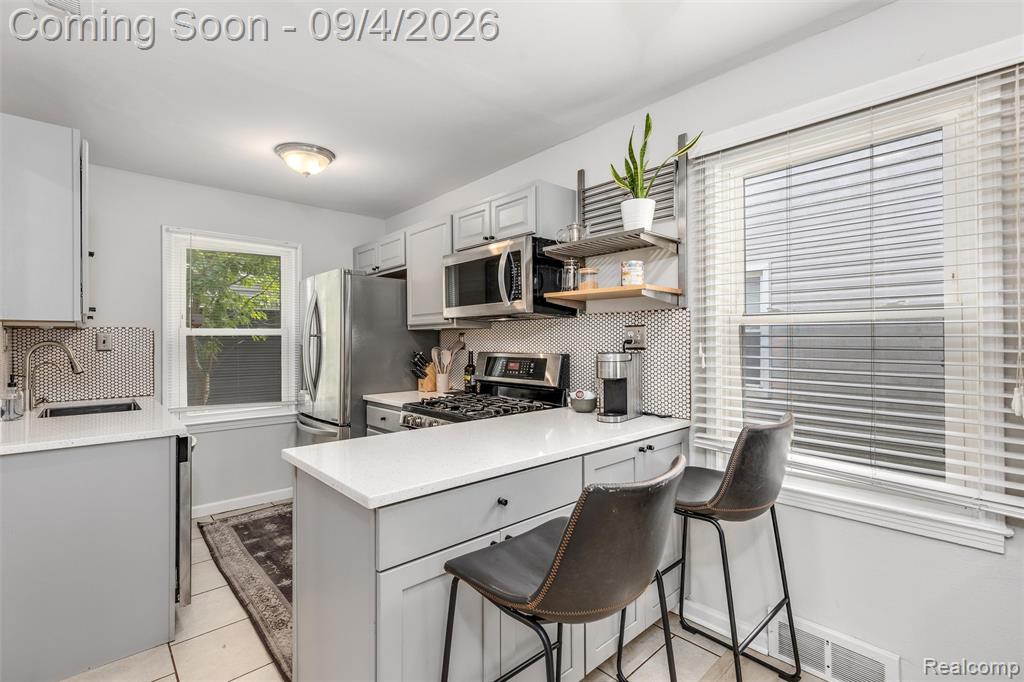 618 Kensington Avenue Property Photo 6