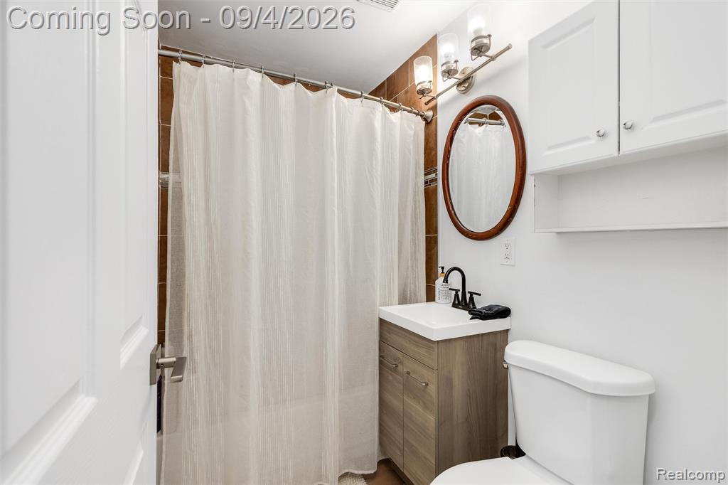 618 Kensington Avenue Property Photo 12