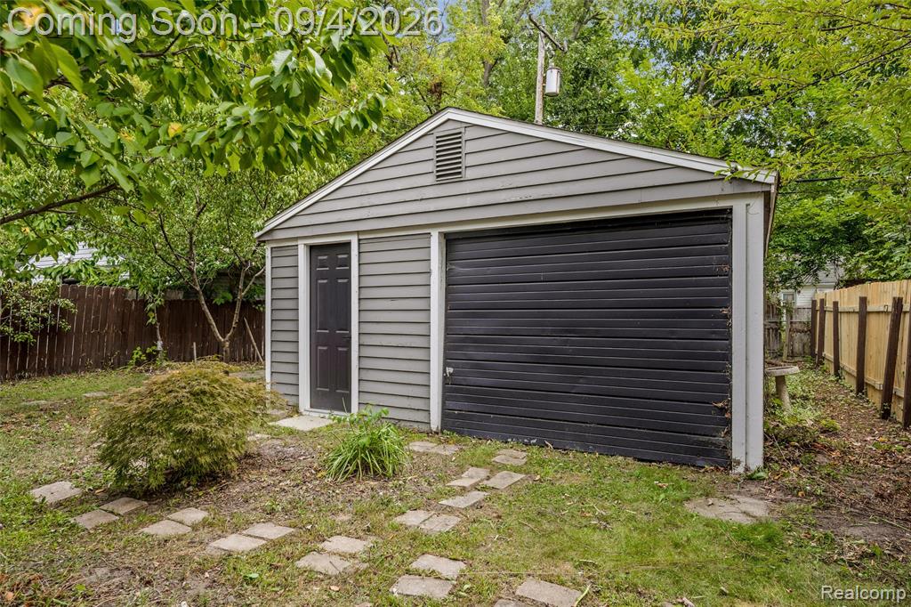 618 Kensington Avenue Property Photo 21
