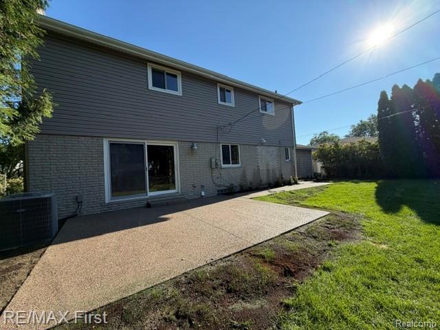 971 Canterbury Road Property Photo 9