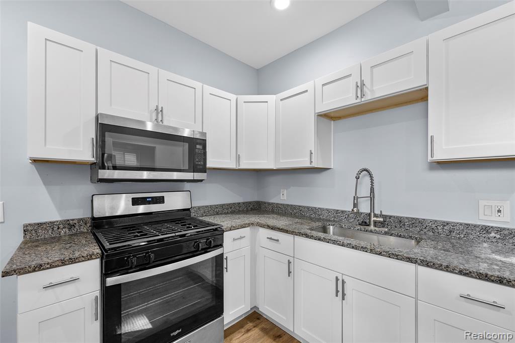 115 Richton Street Property Photo 14