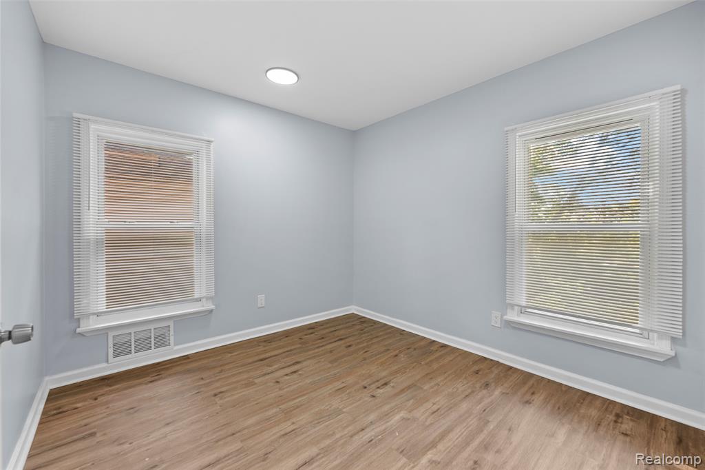 115 Richton Street Property Photo 18