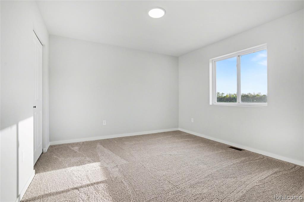 2322 Pear Tree Drive Property Photo 15