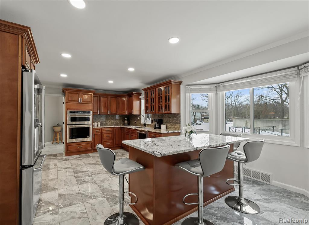 15500 Millar Road Property Photo 7