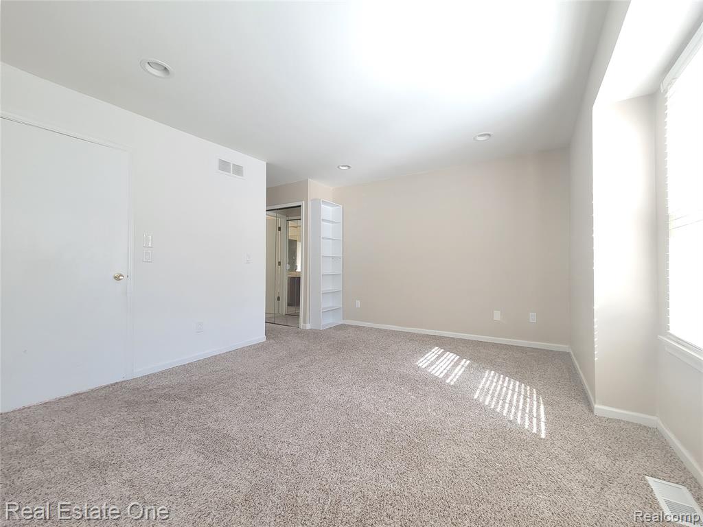 6622 Fieldstone Court Property Photo 22