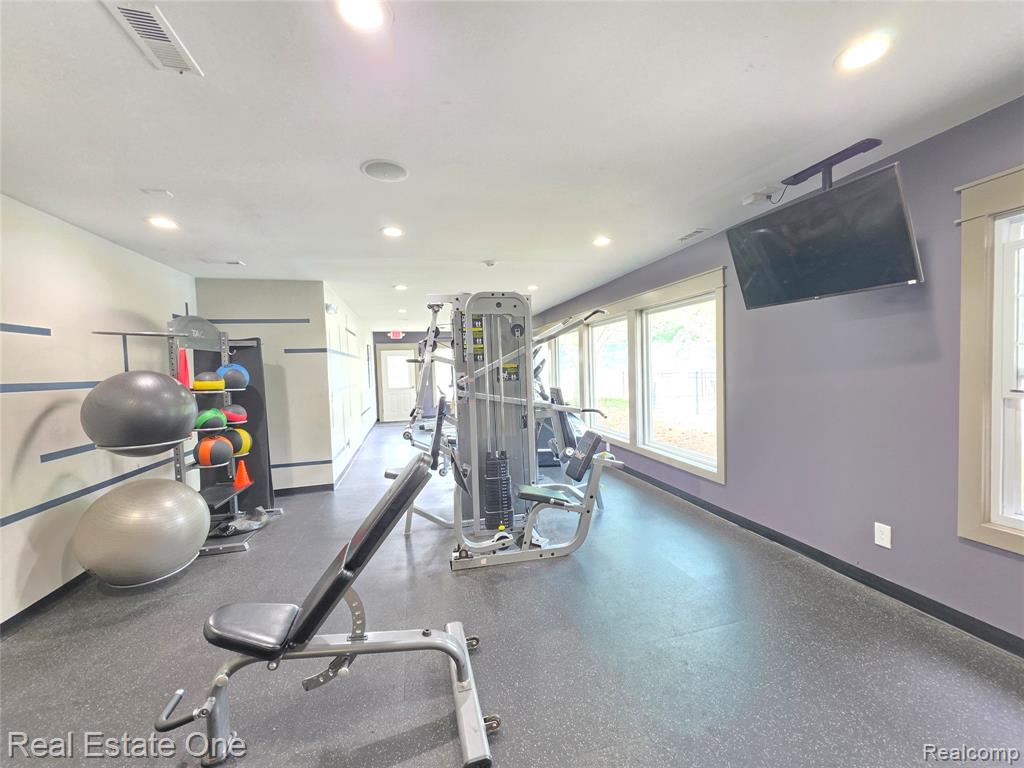6622 Fieldstone Court Property Photo 36
