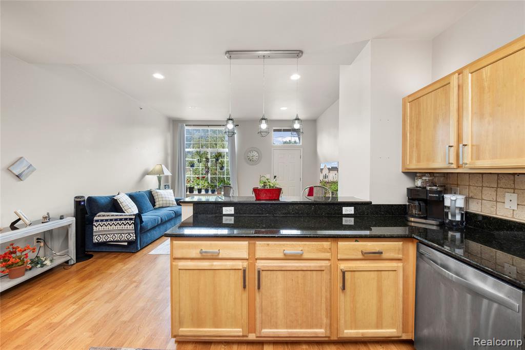 30695 Ardmore Court Property Photo 17