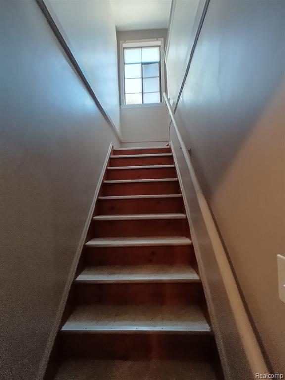 14435 Rossini Drive Property Photo 9