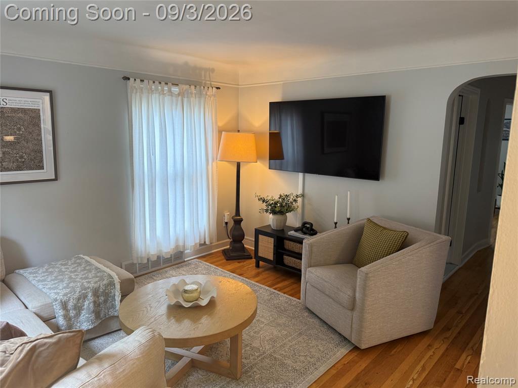 347 S Marias Avenue Property Photo 7